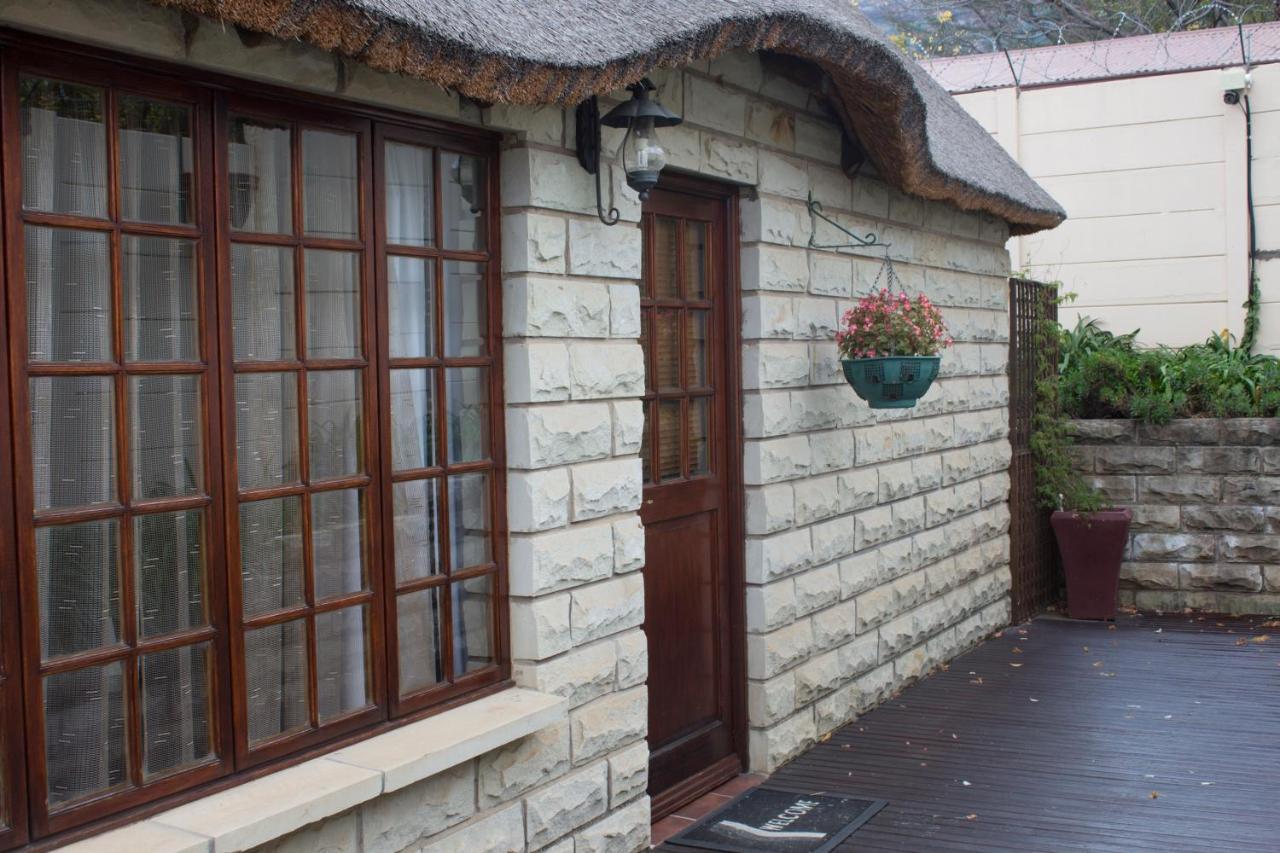 Imperani Guesthouse Ficksburg Ngoại thất bức ảnh