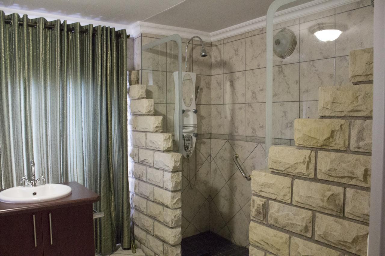 Imperani Guesthouse Ficksburg Ngoại thất bức ảnh