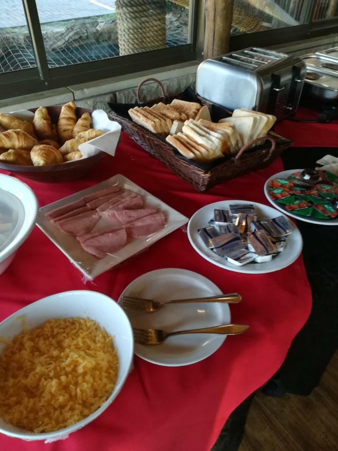 Imperani Guesthouse Ficksburg Ngoại thất bức ảnh